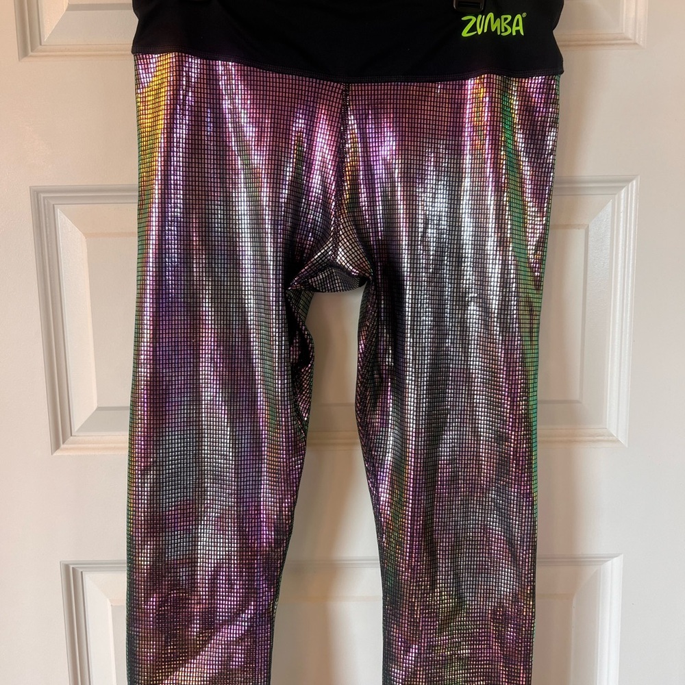 Zumba Fitness Leggings with Holographic Shine NWOT